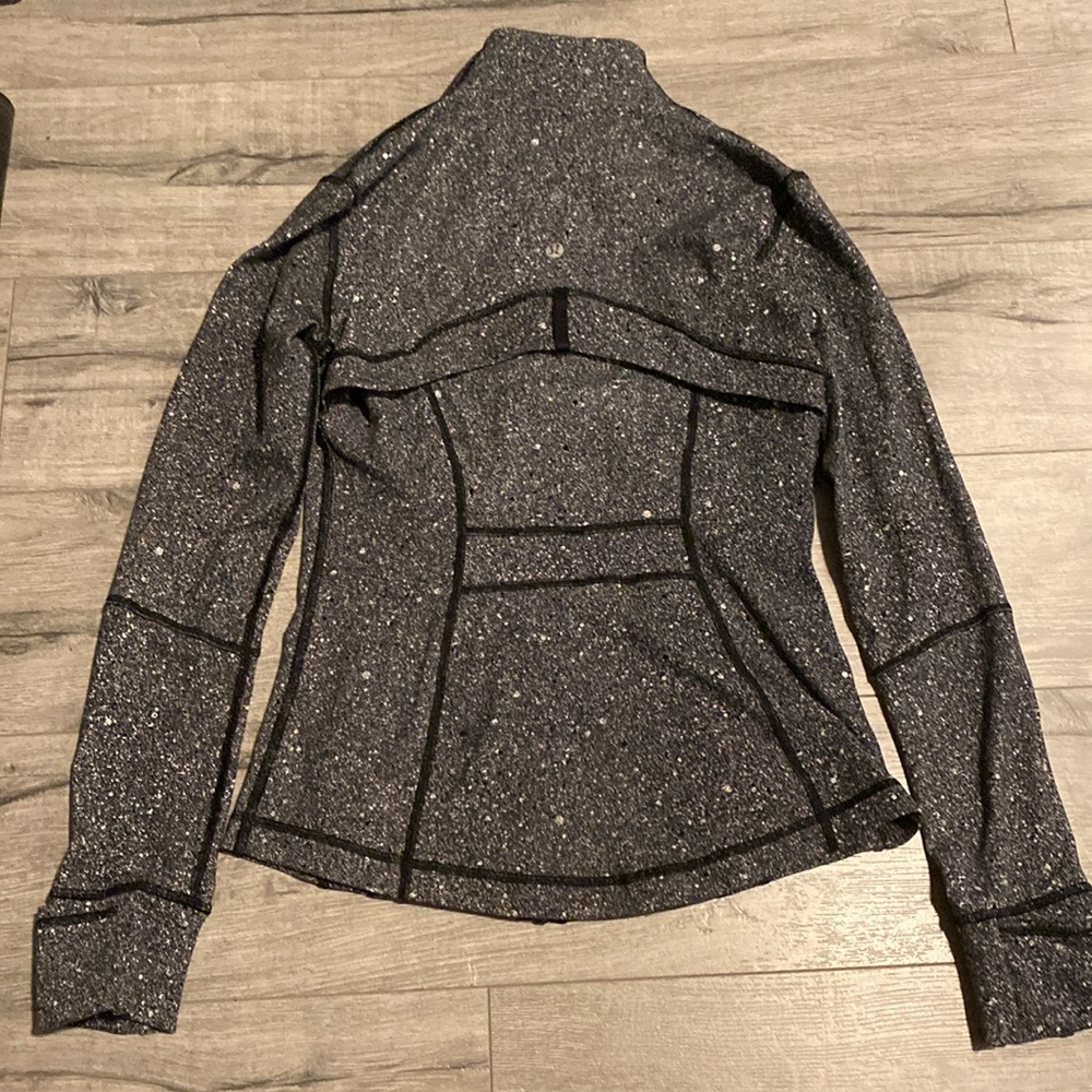 Lululemon Define Jacket - Picture 5 of 5